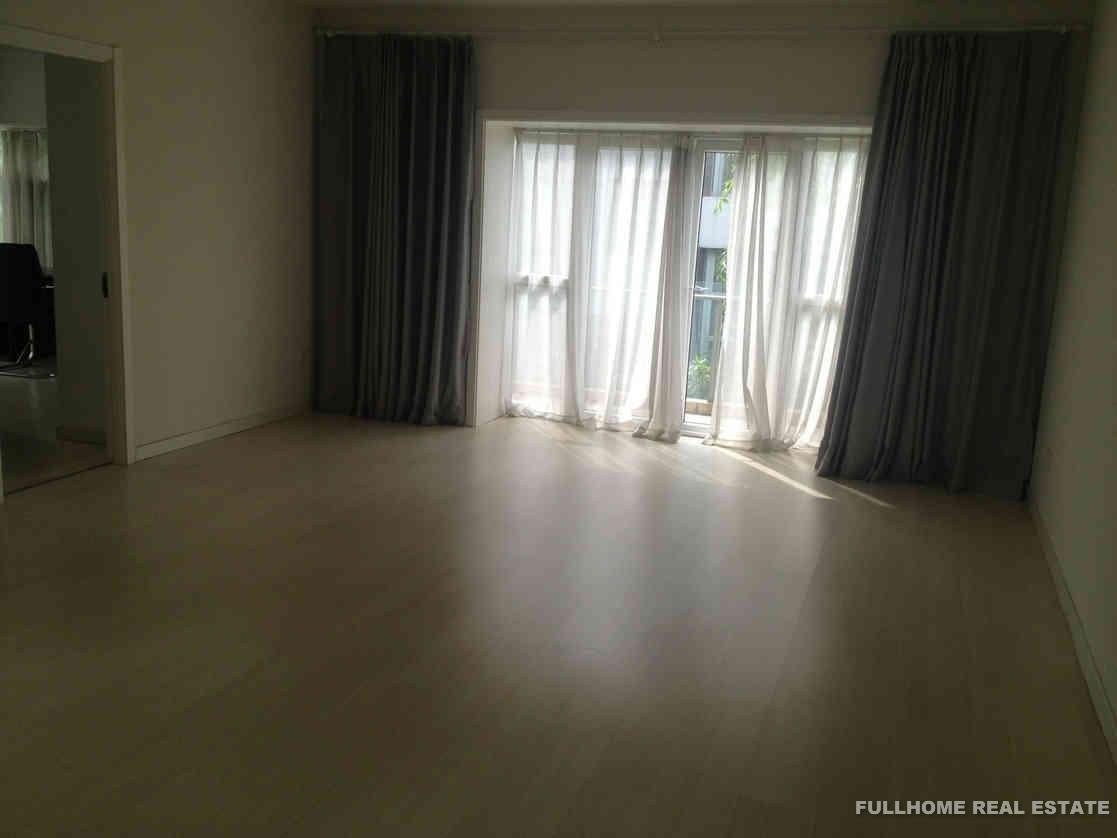 Golden Lough - Interior view 11, Suzhou rental property