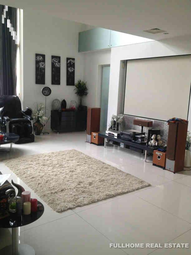Similar property: Golden Lough, 4 bedrooms, 385 sqm in Suzhou