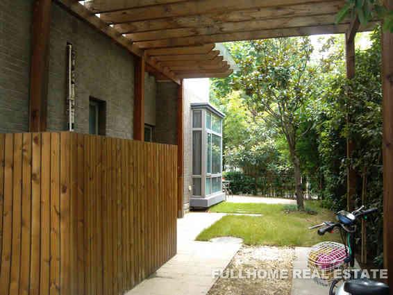 Golden Lough - Interior view 12, Suzhou rental property