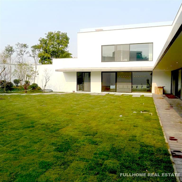 Same compound: Mandarin Palace, 6 bedrooms in Shanghai