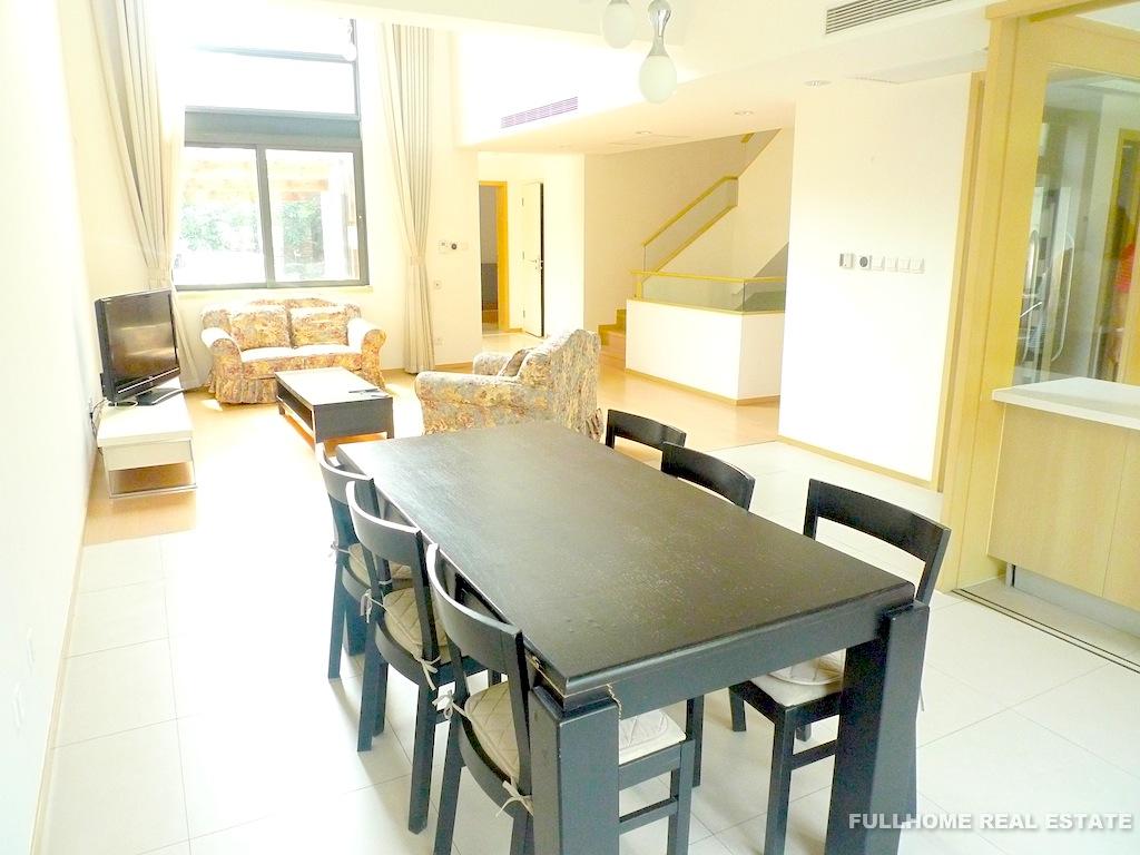 Westwood Green - 4 bedroom apartment in Shanghai, Minhang, Suburb