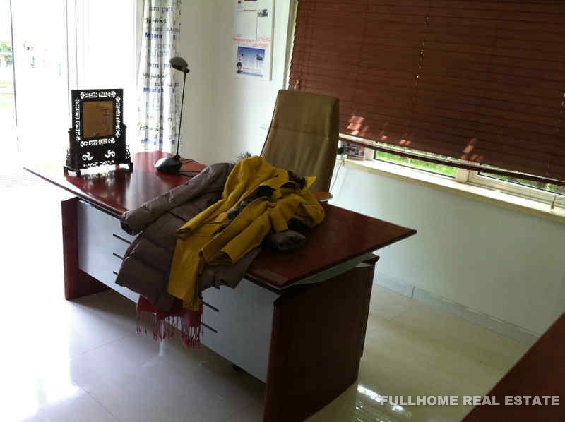 Golden Lough - Interior view 4, Suzhou rental property