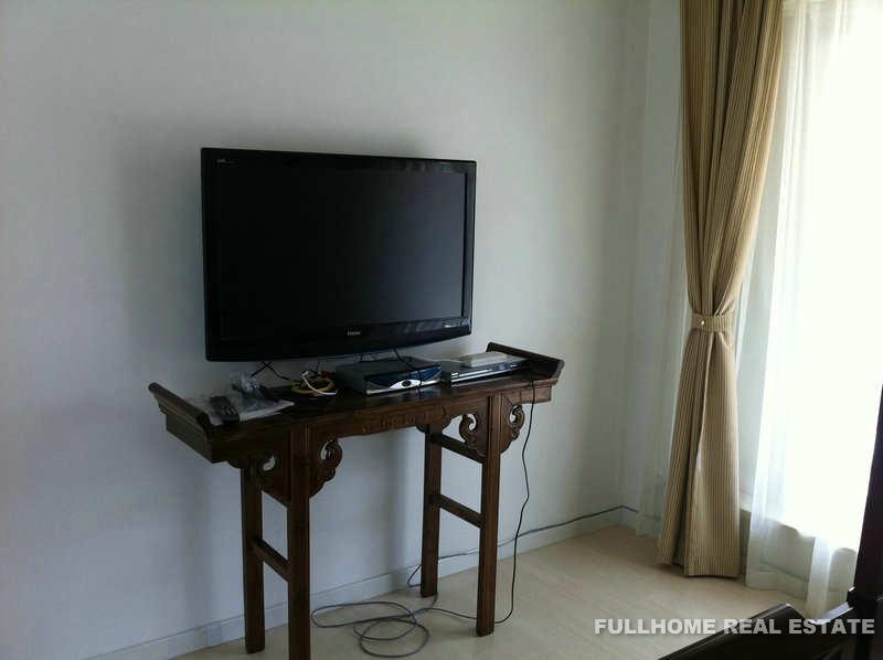 Golden Lough - Interior view 12, Suzhou rental property