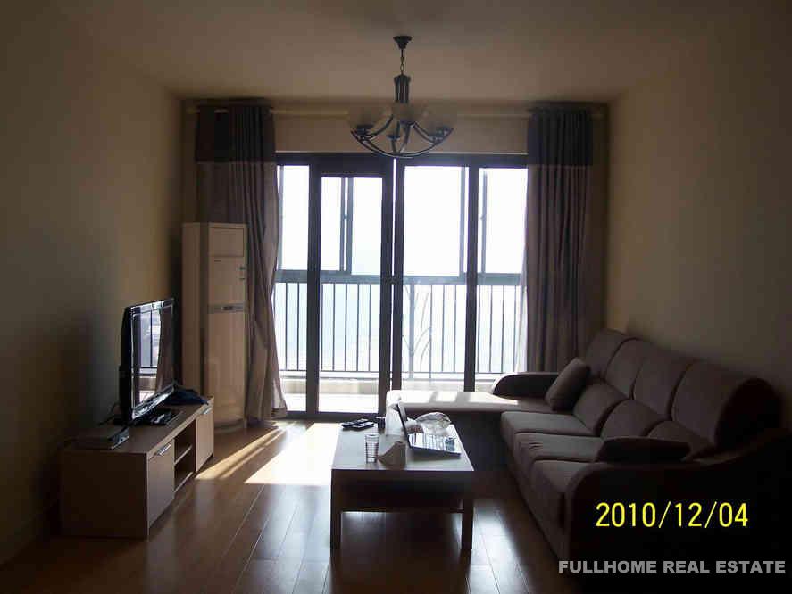 Same compound: Xing Hu International, 2 bedrooms in Suzhou
