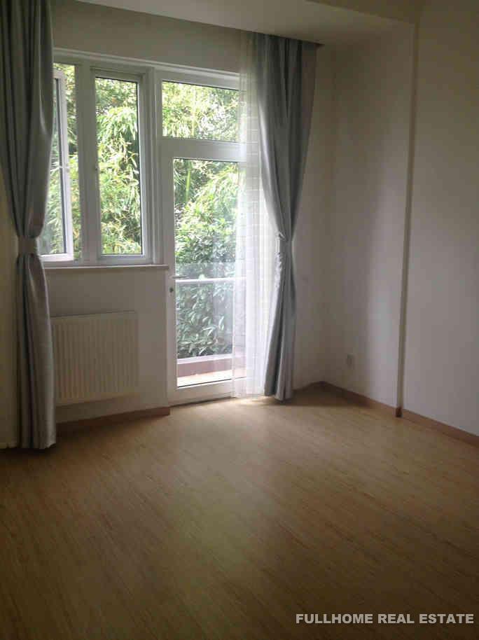 Golden Lough - Interior view 9, Suzhou rental property