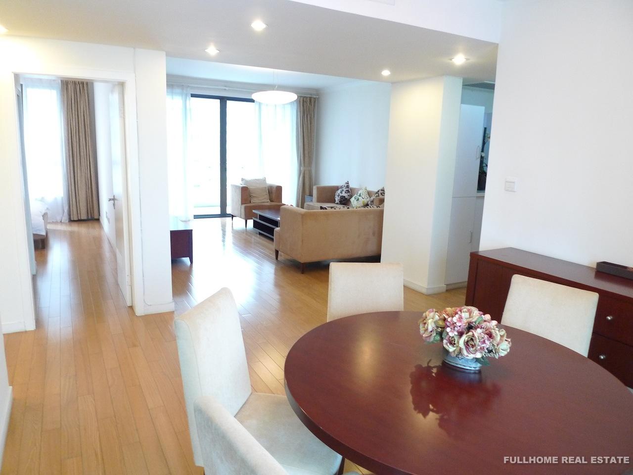 Top Of City - 3 bedroom apartment in Shanghai, People Square, Downtown