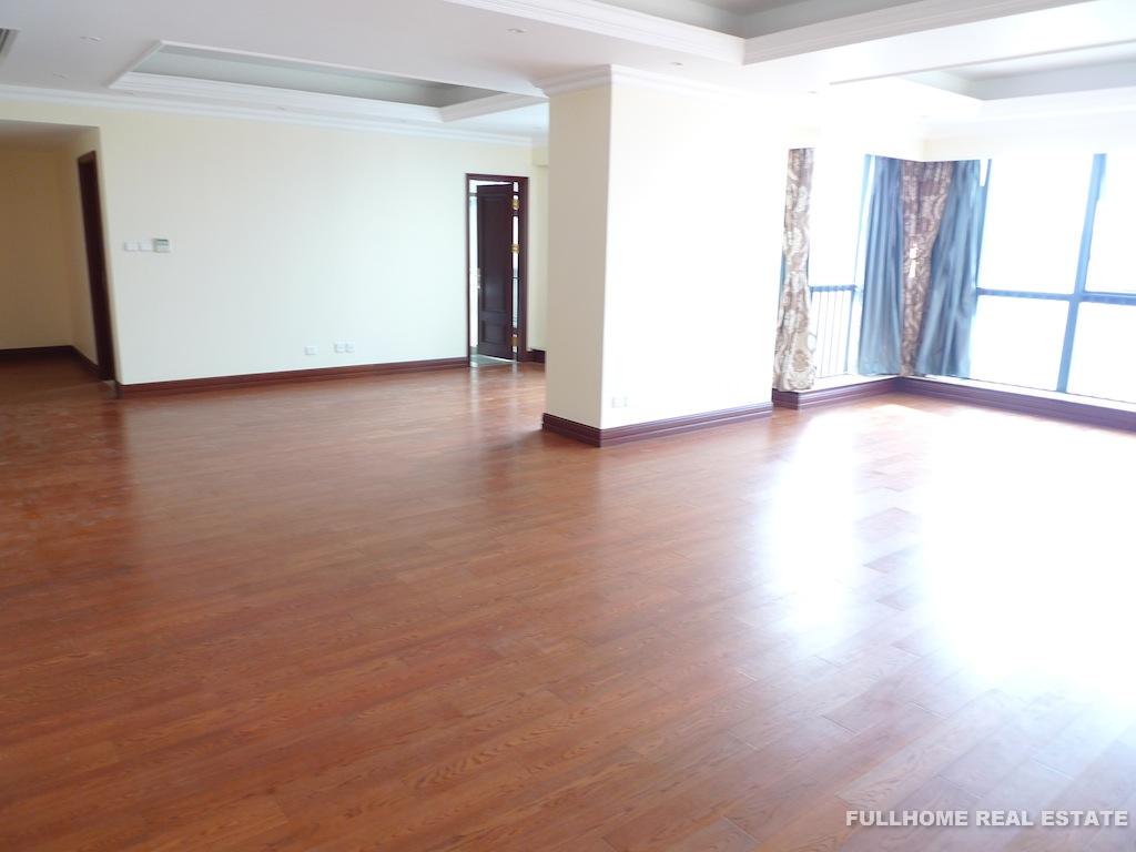 Meihua Garden - 3 bedroom apartment in Shanghai, Xujiahui, Downtown
