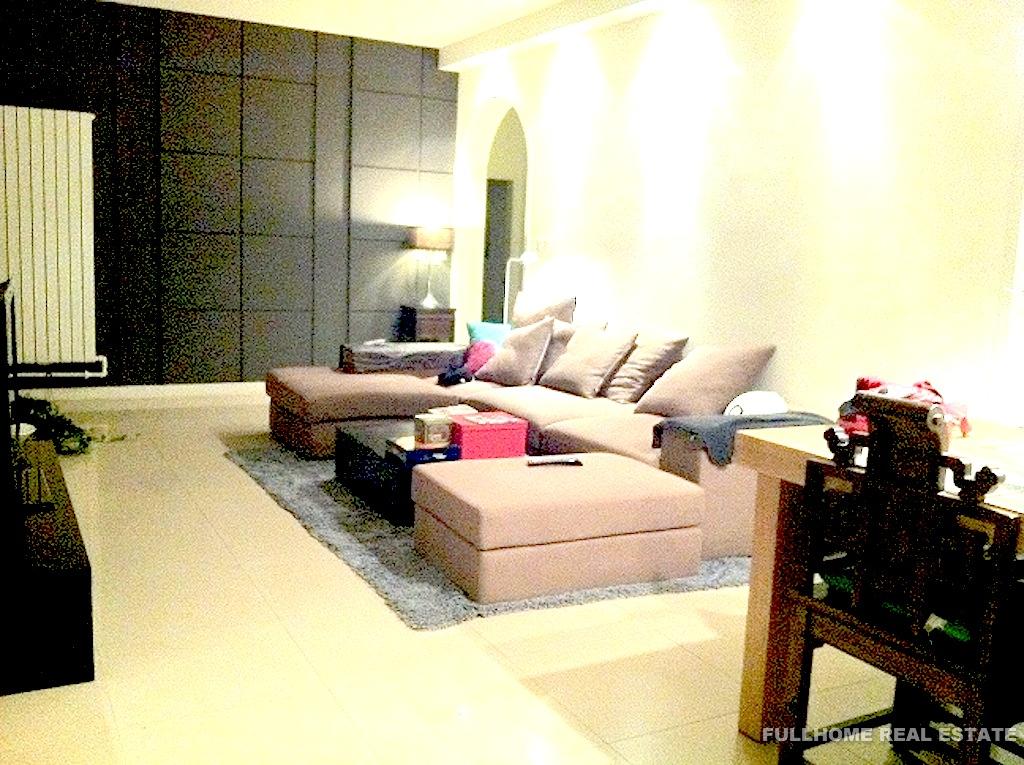 Emerald Villas - 5 bedroom apartment in Shanghai, Qingpu, Suburb
