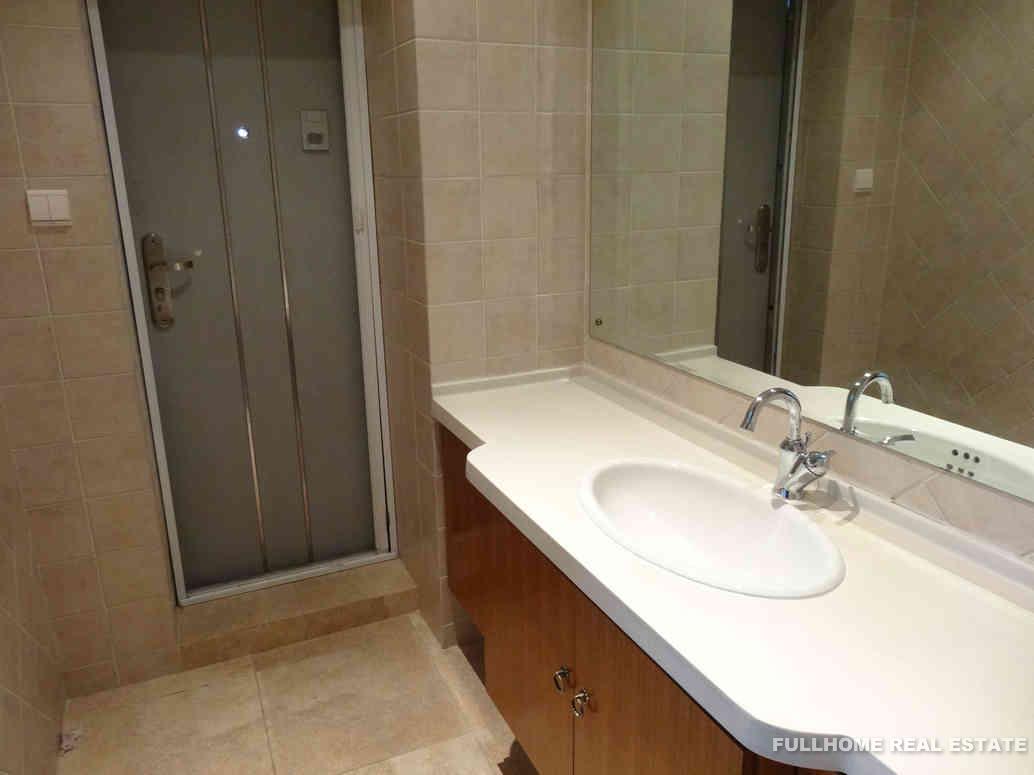 Golden Lough - Interior view 13, Suzhou rental property