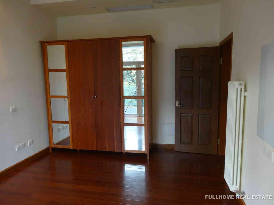 Golden Lough - Interior view 20, Suzhou rental property