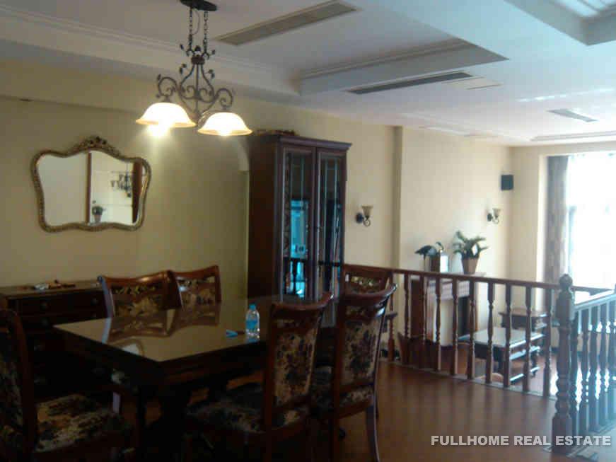 Royal Lakefront Mansion - 4 bedroom apartment in Suzhou, Industrial Park