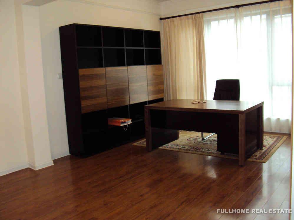 Royal Lakefront Mansion - Interior view 14, Suzhou rental property