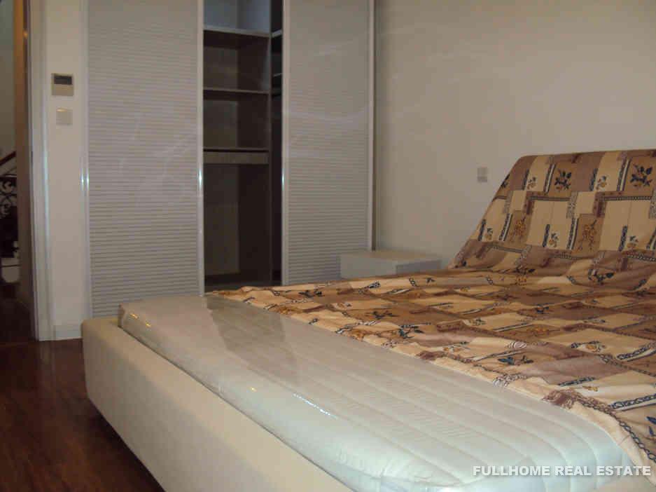 Royal Lakefront Mansion - Interior view 21, Suzhou rental property