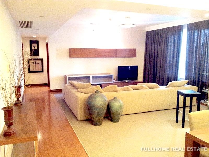 Skyline Mansion - 4 bedroom apartment in Shanghai, Lujiazui, Pudong