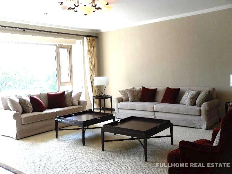Shimao Riviera Garden - 3 bedroom apartment in Shanghai, Lujiazui, Pudong