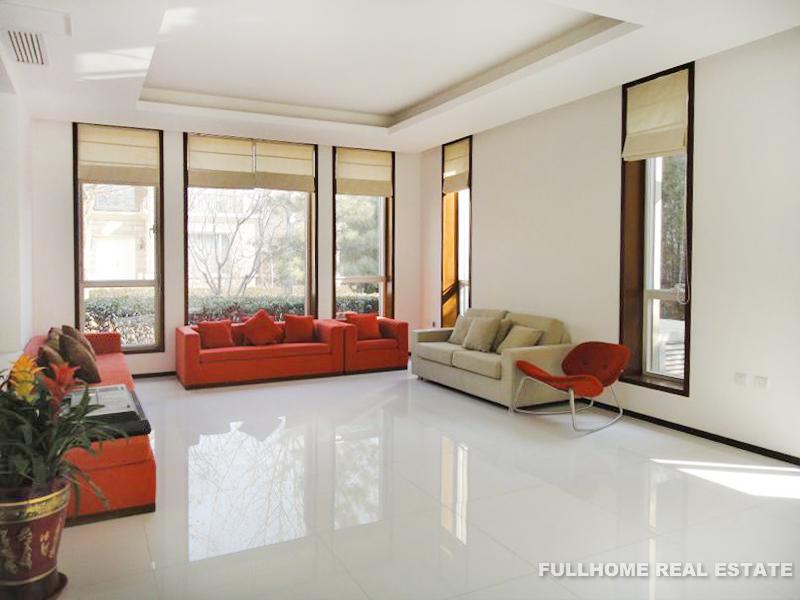 Similar property: Grand Hills, 4 bedrooms, 650 sqm in Beijing