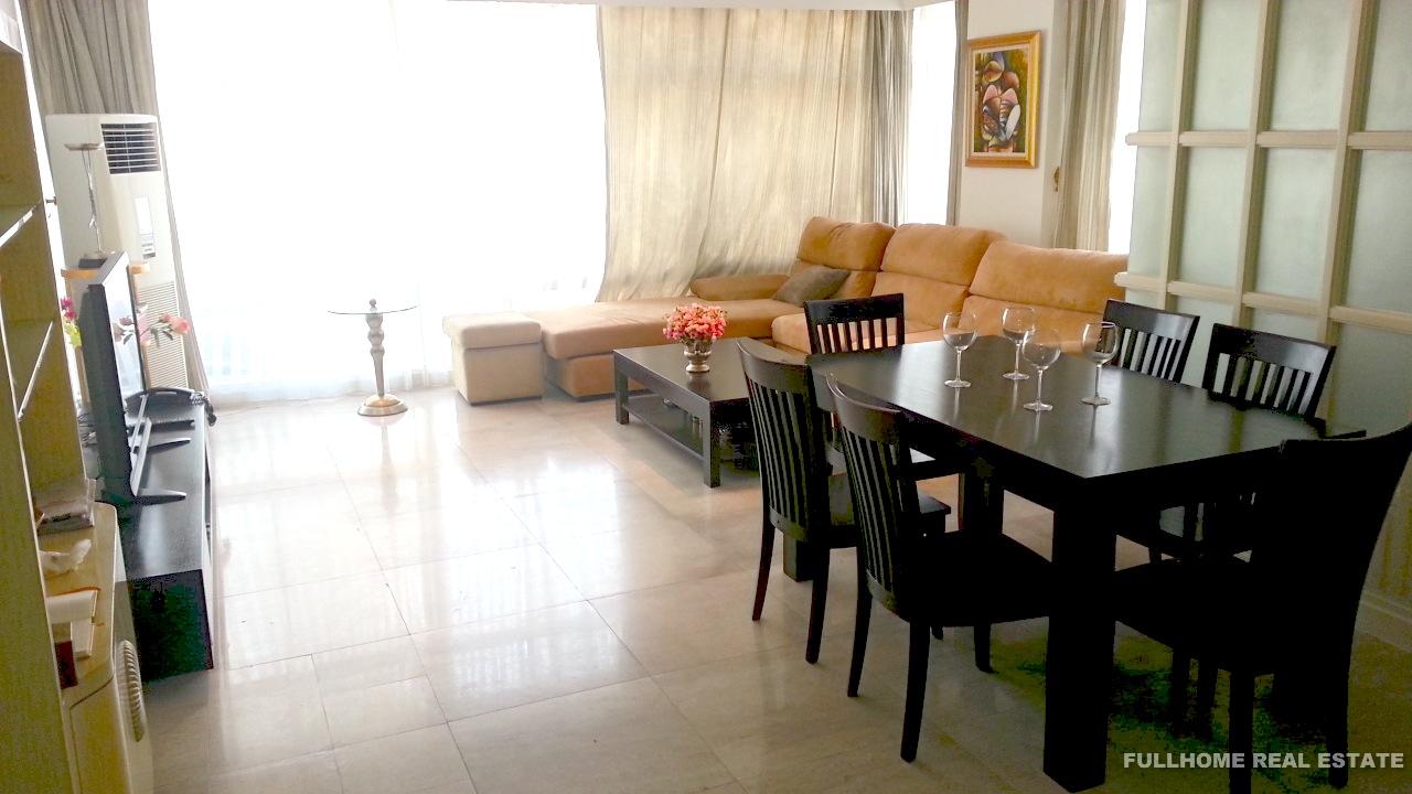 Huijin Plaza - 2 bedroom apartment in Shanghai, Xujiahui, Downtown