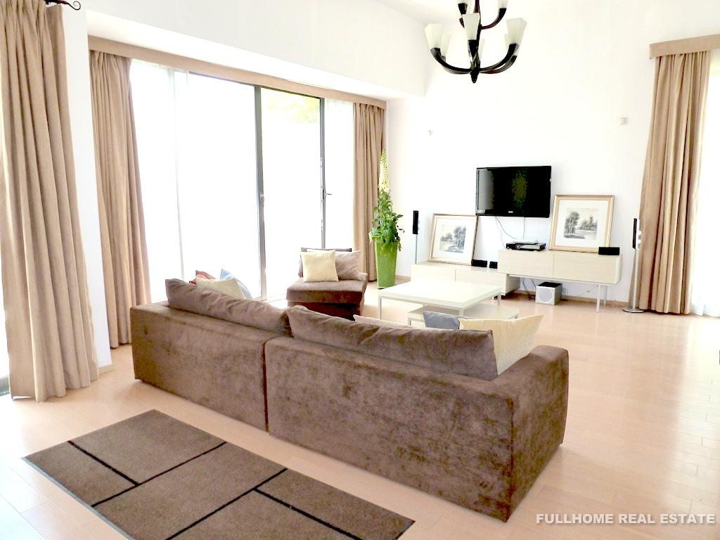 Westwood Green - 5 bedroom apartment in Shanghai, Minhang, Suburb