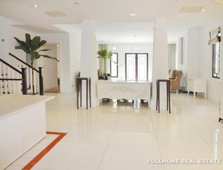 Similar property: Cathay View, 4 bedrooms, 400 sqm in Beijing