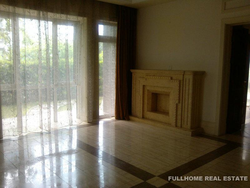 Similar property: Golden Lough, 5 bedrooms, 380 sqm in Suzhou
