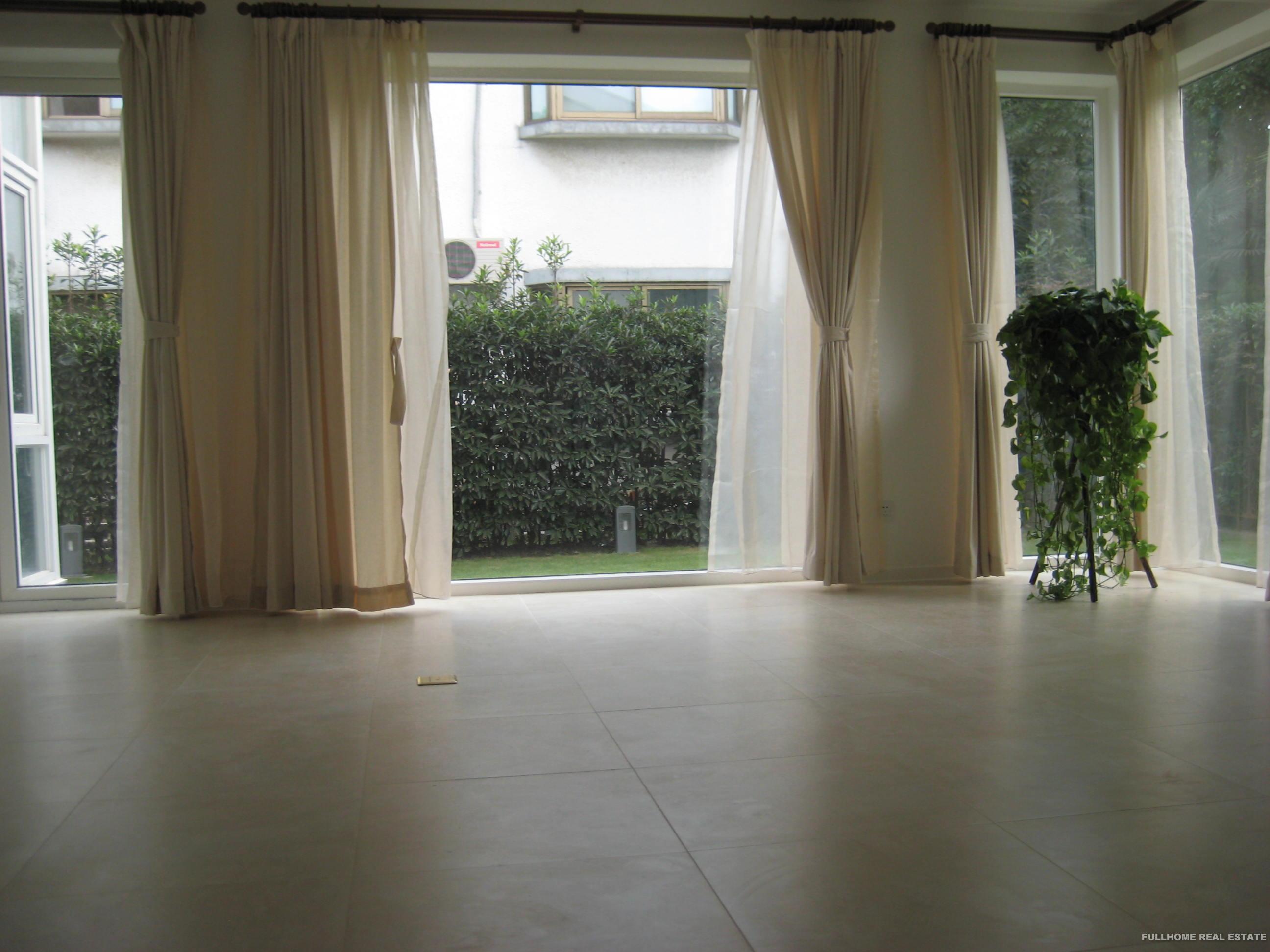 Western Suburban Garden - 4 bedroom apartment in Shanghai, Qingpu, Suburb