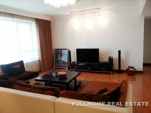 Skyline Mansion - 3 bedroom apartment in Shanghai, Lujiazui, Pudong