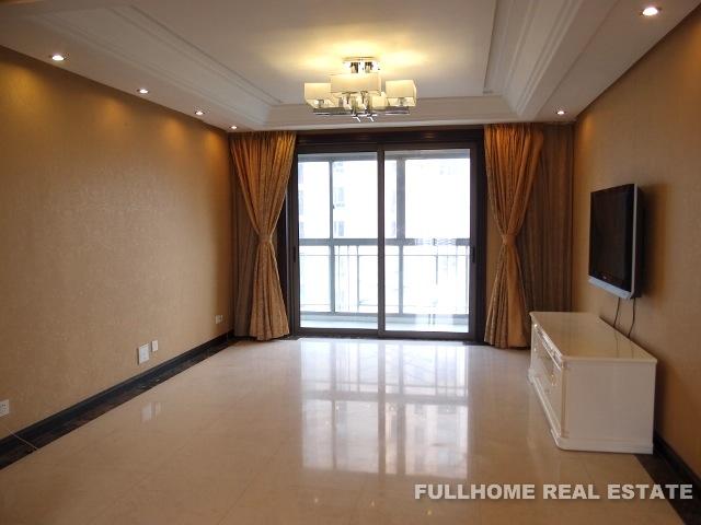 Shanghai Beach Xingchangcheng - 3 bedroom apartment in Shanghai, People Square, Downtown