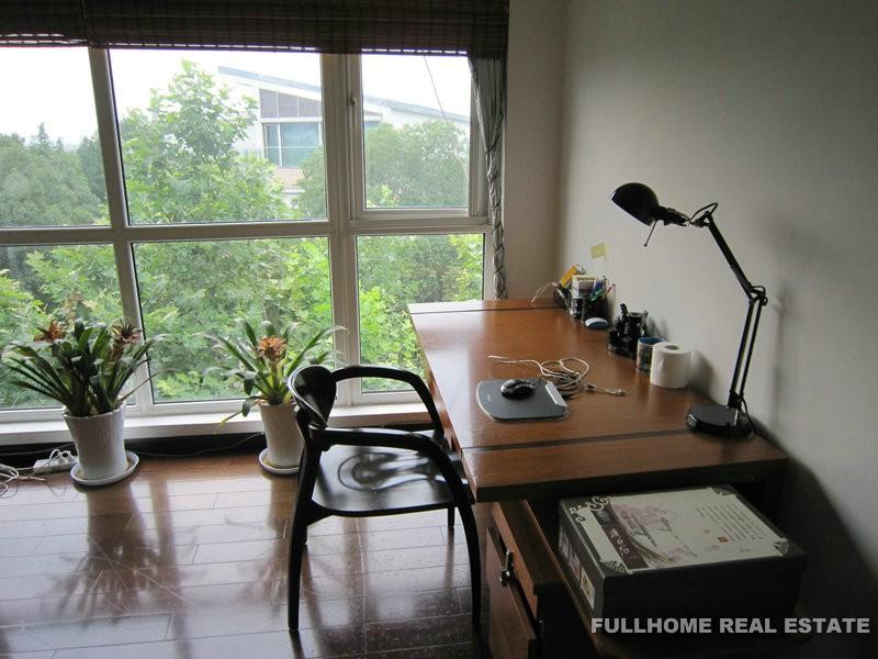 Golden Lough - Interior view 13, Suzhou rental property