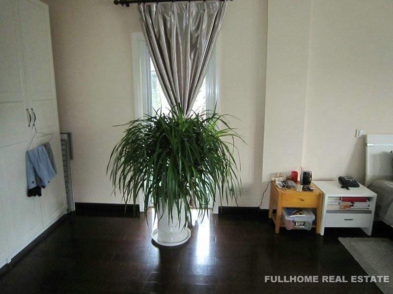 Golden Lough - Interior view 16, Suzhou rental property