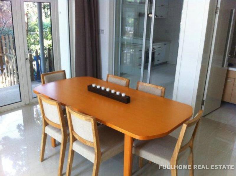 Golden Lough - Interior view 2, Suzhou rental property