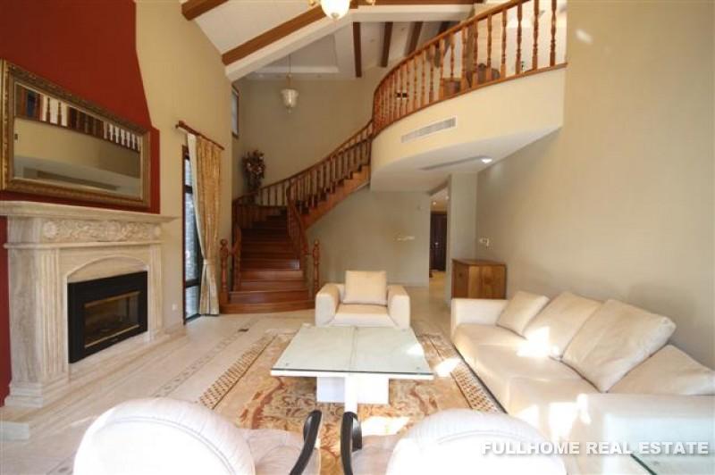 Tiziano Villas - 4 bedroom apartment in Shanghai, Kangqiao, Pudong