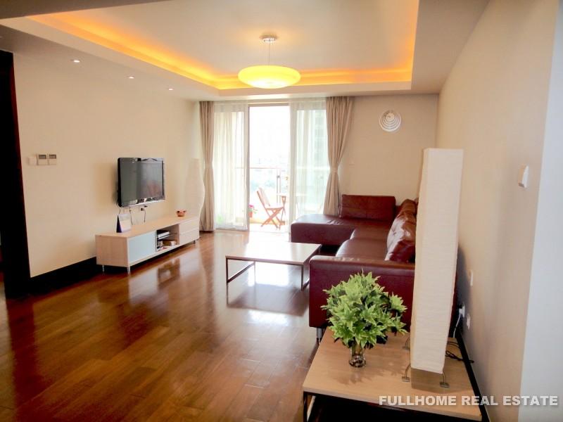 Novel Century - 4 bedroom apartment in Shanghai, Xujiahui, Downtown