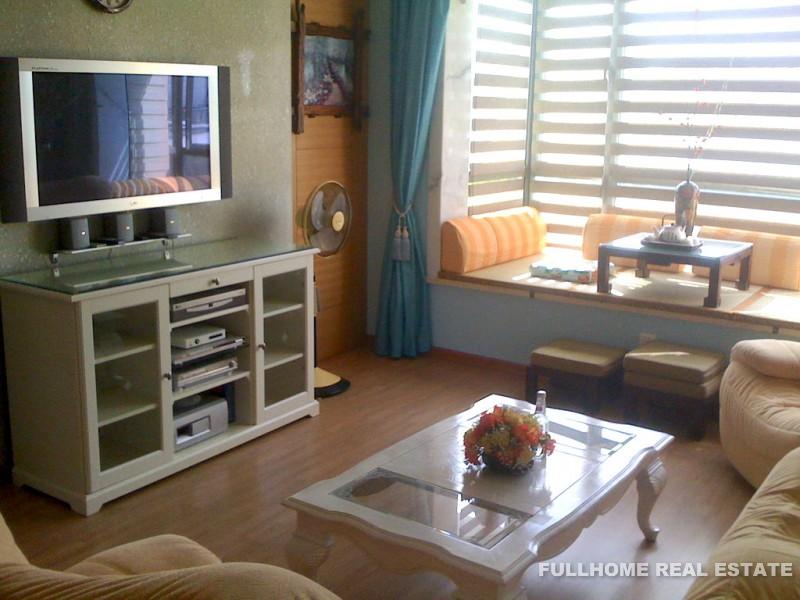 Top Of City - 3 bedroom apartment in Shanghai, People Square, Downtown