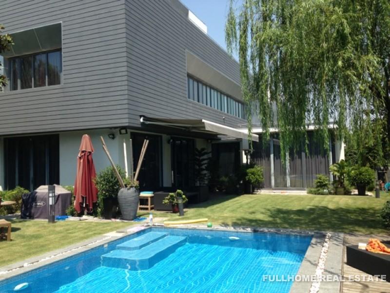 Villa Riviera - 5 bedroom apartment in Shanghai, Qingpu, Suburb