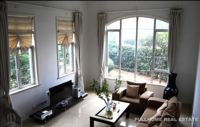 Lv Bo Garden Villa - 5 bedroom apartment in Shanghai, Qingpu, Suburb