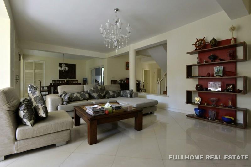 Western Suburban Garden - 6 bedroom apartment in Shanghai, Qingpu, Suburb