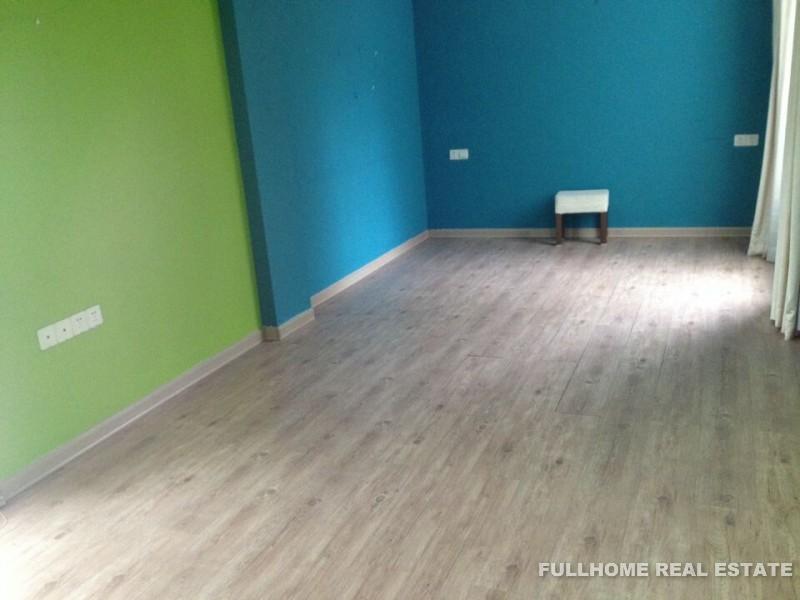 Golden Lough - Interior view 5, Suzhou rental property