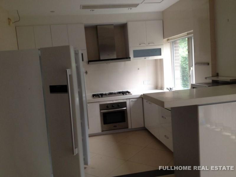 Golden Lough - Interior view 9, Suzhou rental property