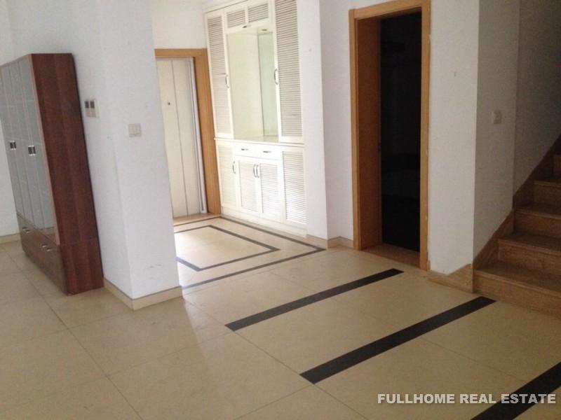 Golden Lough - Interior view 12, Suzhou rental property