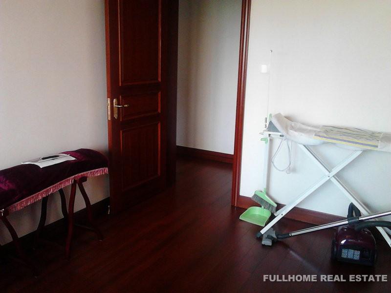 Royal Lakefront Mansion - Interior view 15, Suzhou rental property