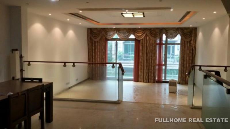 Shimao Lakeside Garden - 4 bedroom apartment in Shanghai, Jingqiao Green City, Pudong