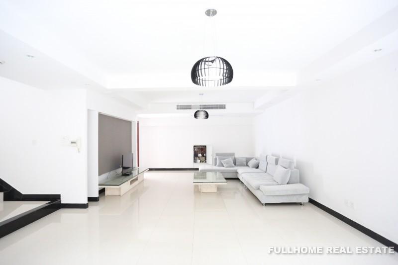 Tomson Riviera Garden - 4 bedroom apartment in Shanghai, Century Park and Lianyang, Pudong