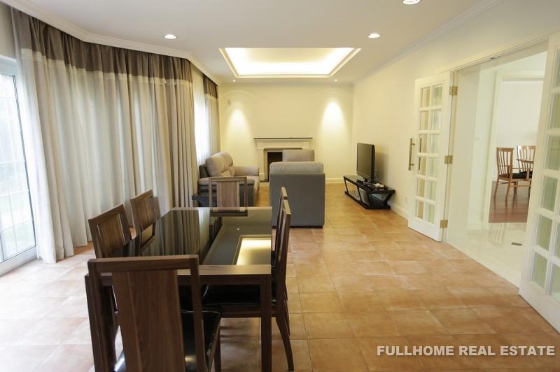 Similar property: The Emerald, 4 bedrooms, 325 sqm in Shanghai