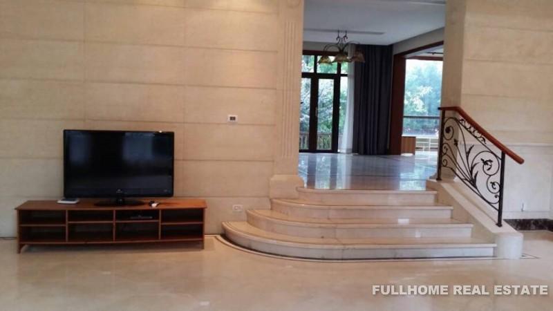 Similar property: Tiziano Villas, 4 bedrooms, 380 sqm in Shanghai