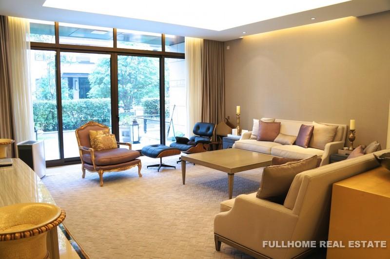 Great Mansion - 4 bedroom apartment in Shanghai, Qingpu, Suburb
