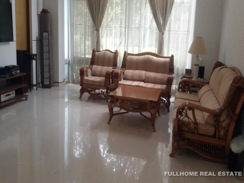 Similar property: Golden Lough, 4 bedrooms, 300 sqm in Suzhou