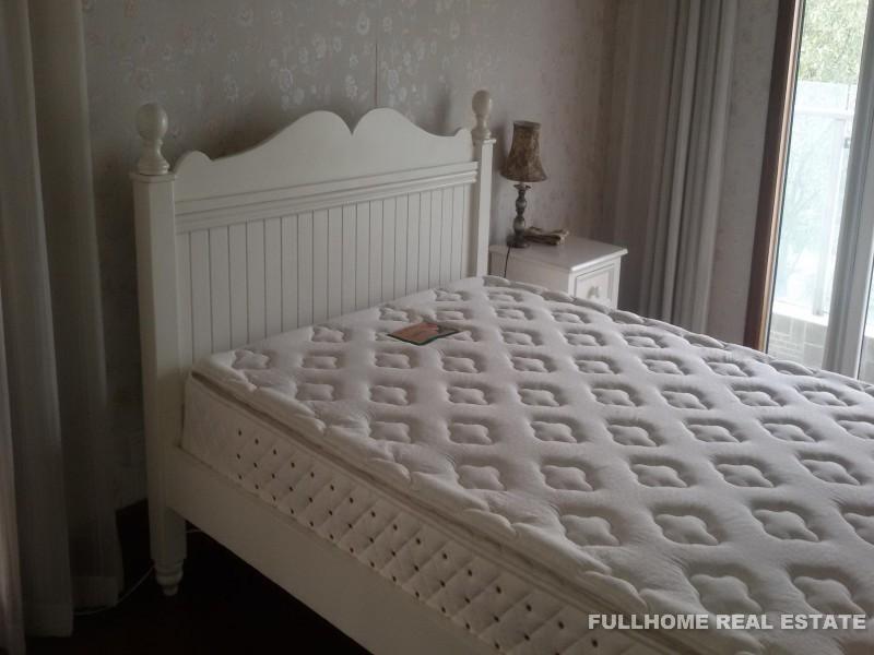 Golden Lough - Interior view 11, Suzhou rental property