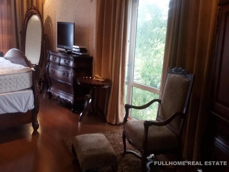 Golden Lough - Interior view 14, Suzhou rental property