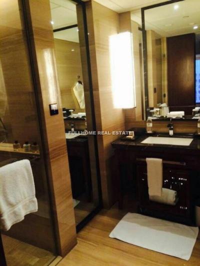 Same compound: Mandarin Oriental Pudong Shanghai, 2 bedrooms in Shanghai