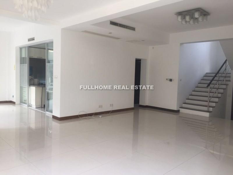 Similar property: Golden Lough, 5 bedrooms, 310 sqm in Suzhou